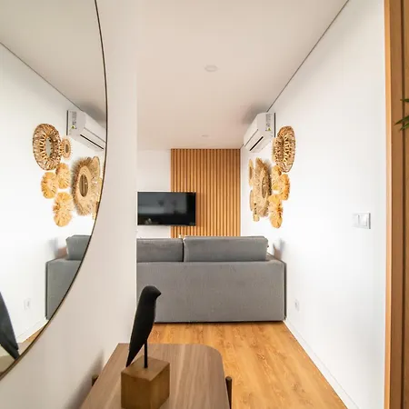 Priolo In - 4th Floor Apartment *